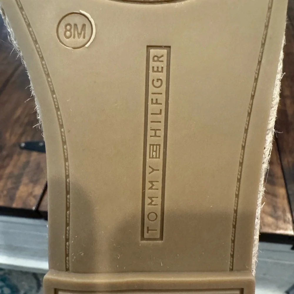Tommy Hilfiger Pieke 2 Espadrille Loafer (NWOT)